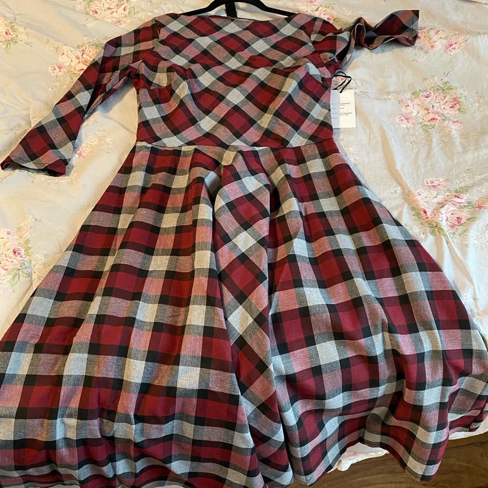 Unique Vintage plaid dress NWT